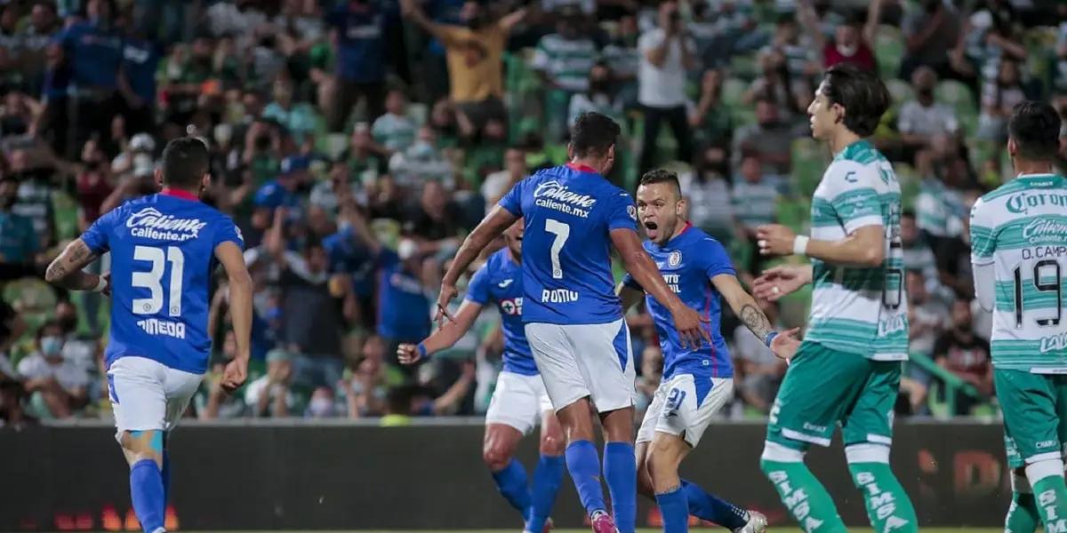 This Sunday, at the Azteca stadium, Cruz Azul and Santos Laguna will play the second leg of the Liga MX grand final