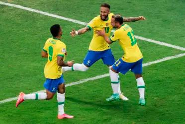 This type of illness, the subordination of the team to a single star, was always a trait of minor teams, but it had never affected the five-time world champion.