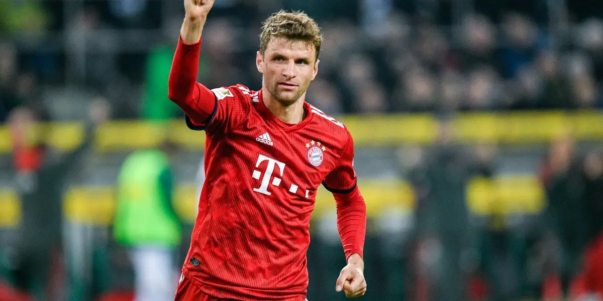 Thomas Muller, surprised everyone with a publication on his personal Instagram, in which he shows a problem that he presents in both feet, and that could end up marking his future as a footballer.