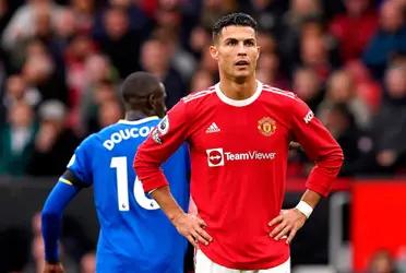 Today, it became clear again that Cristiano Ronaldo can not do everything, and that Manchester United is a team to fight in the middle of the table.