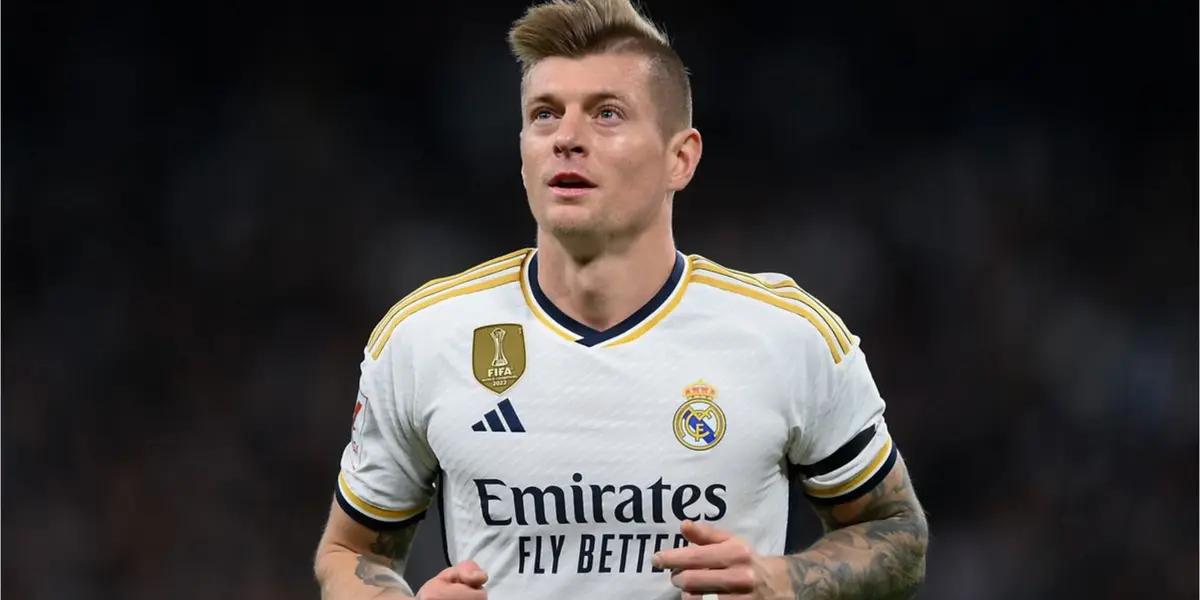 Toni Kroos gets heavily booed in the Al Awal Park Stadium while playing agaisnt Atletico Madrid.