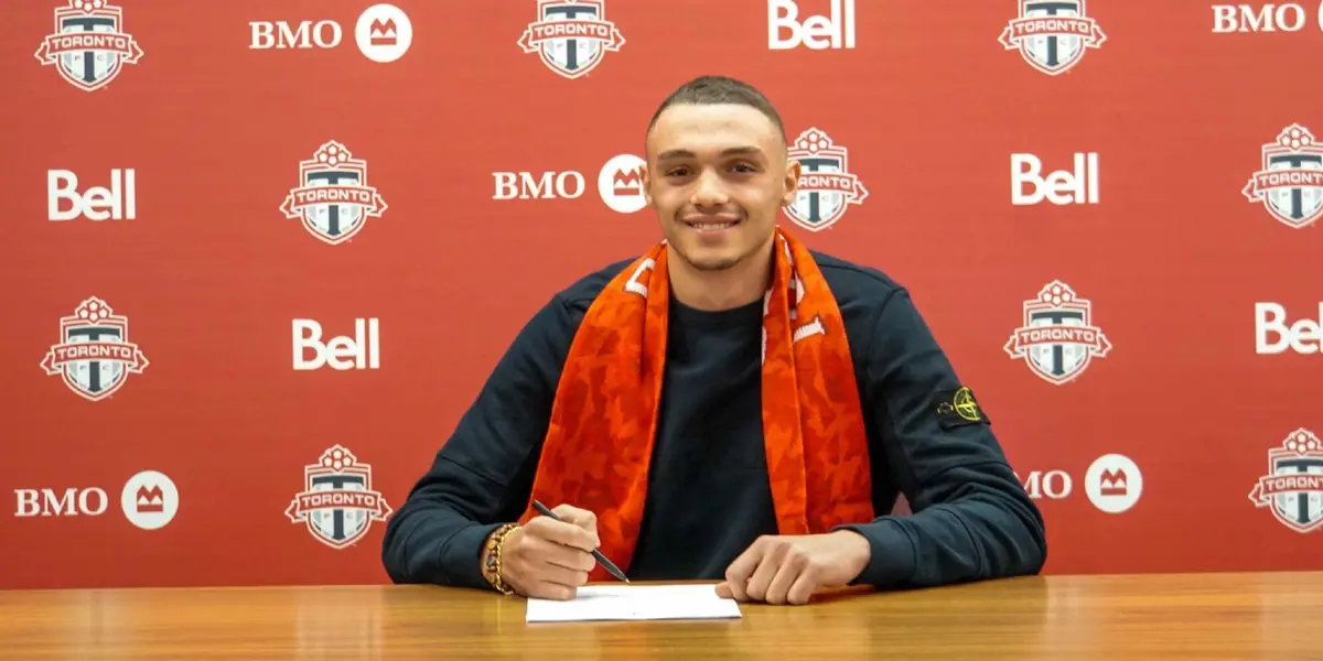 Toronto FC keeps moving in the transfer market. On this occasion, the team announced the departure of one of his juniors.
