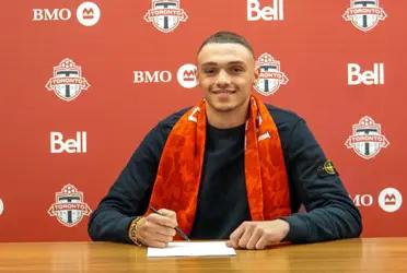 Toronto FC keeps moving in the transfer market. On this occasion, the team announced the departure of one of his juniors.