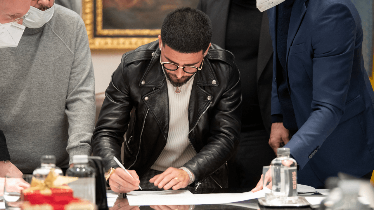 Toronto FC made official through their social networks the arrival of the Euro 2020 champion to their team.