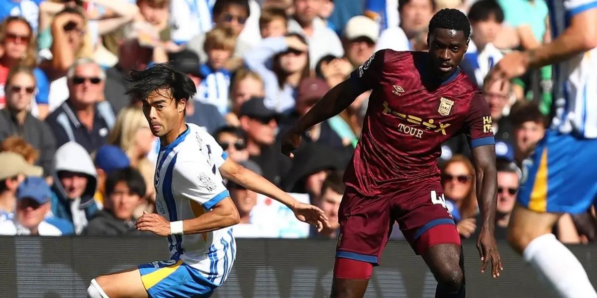 Tuanzebe's football career hangs in the balance after kitchen mishap. Photo: instagram