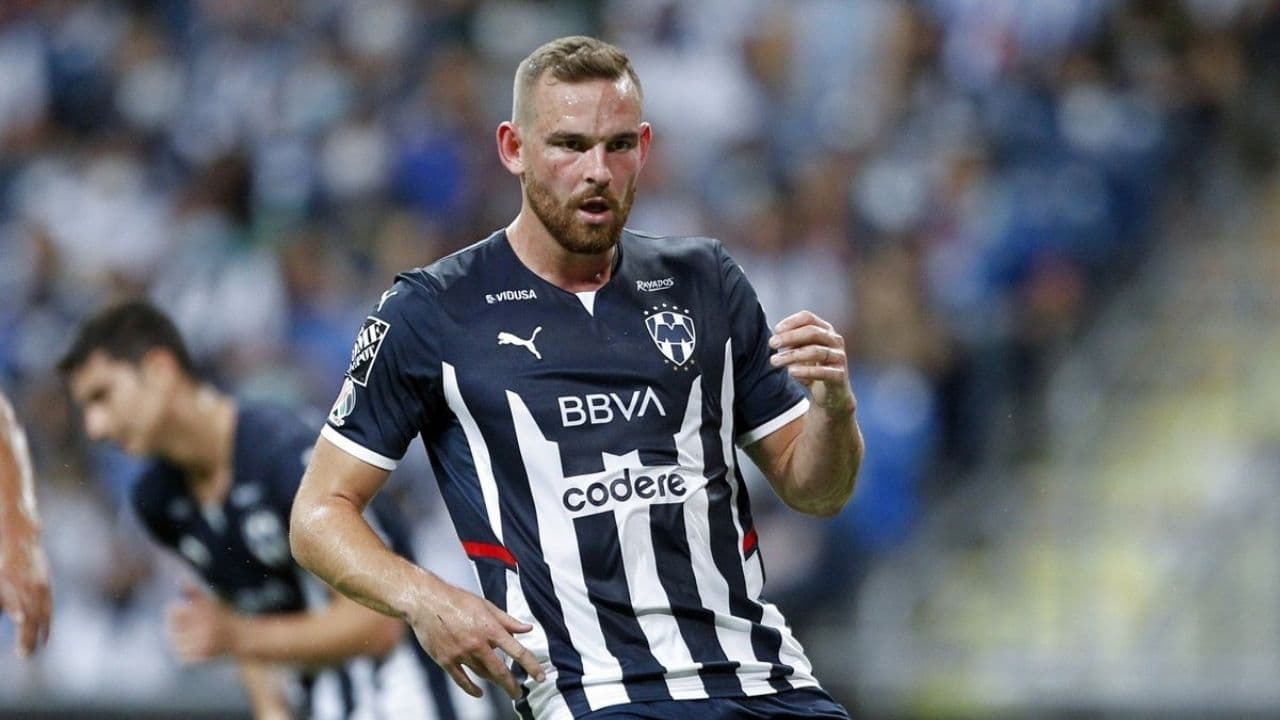 Unai Bilbao suffered a cruciate ligament rupture.