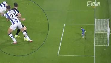 VAR made a terrible mix-up when marking Lewandowski offside