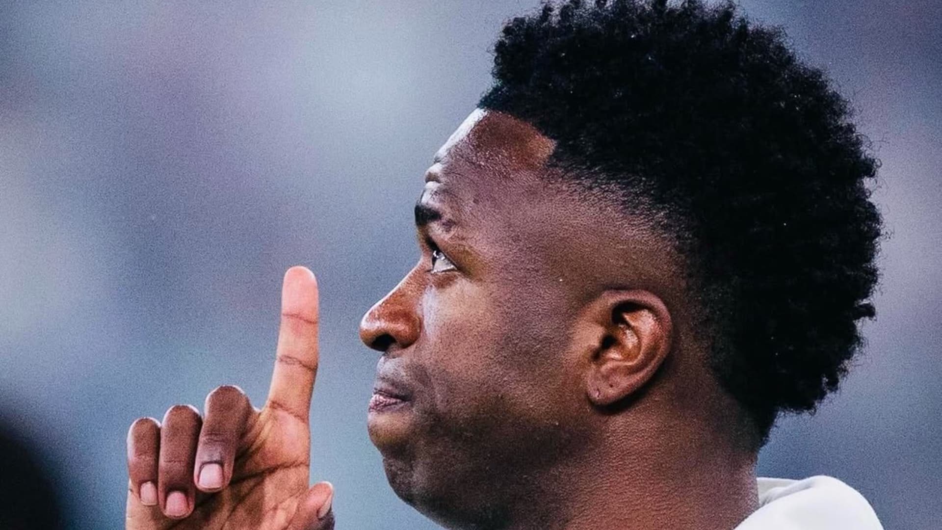 Vinicius in the Crosshairs: City's Pre-Match Antics Revealed.