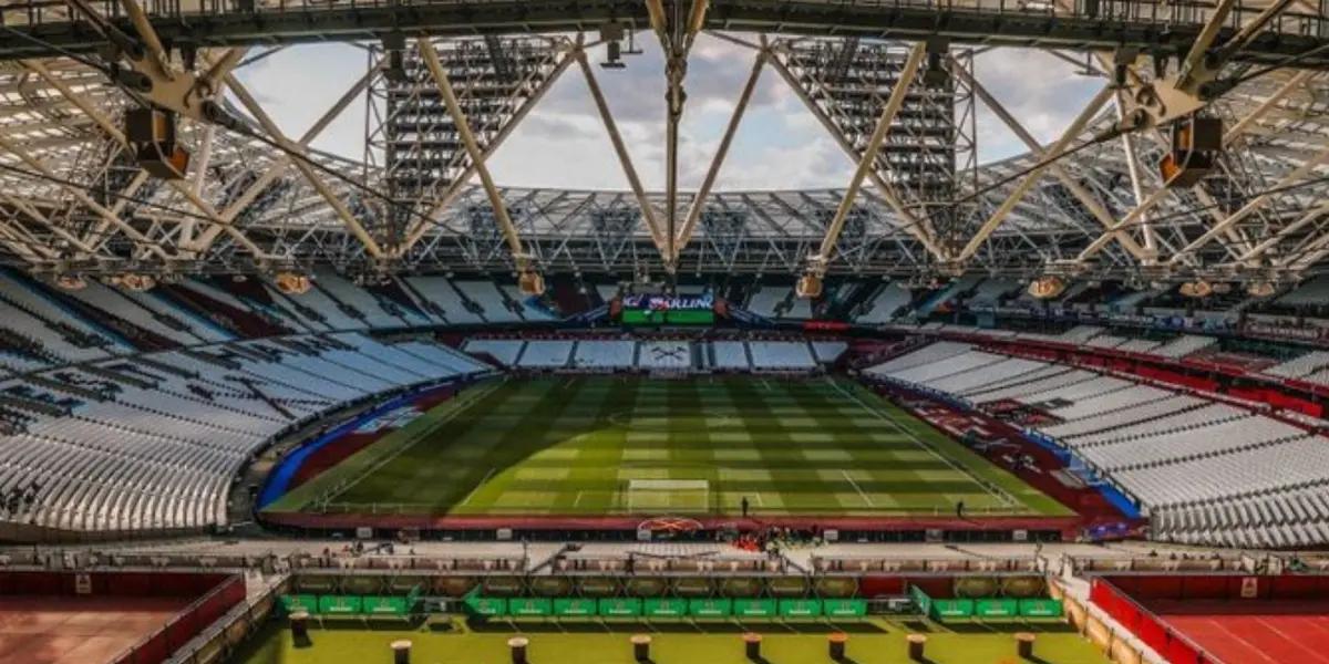 West Ham fans had a surprise reaction after their team's poor performance against Arsenal