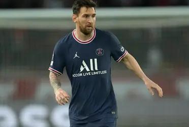 WhatsApp, Instagram and Facebook all went down yesterday except Twitter. Lionel Messi does not have an account on Twitter, what was he doing during the outage?