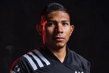 When Edinson Flores got injured last month, DC United brought Venezuelan striker Gelmin Rivas. Now that Flores is back, United had to some roster changes to activate their Peruvian star.