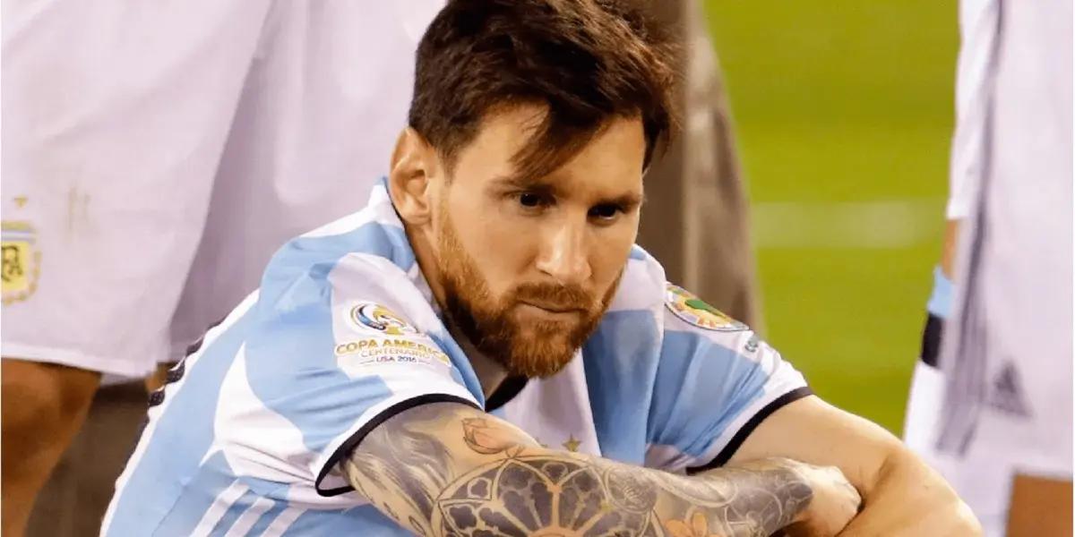 While focusing on the World Cup, Leo gave a show of love for the country.