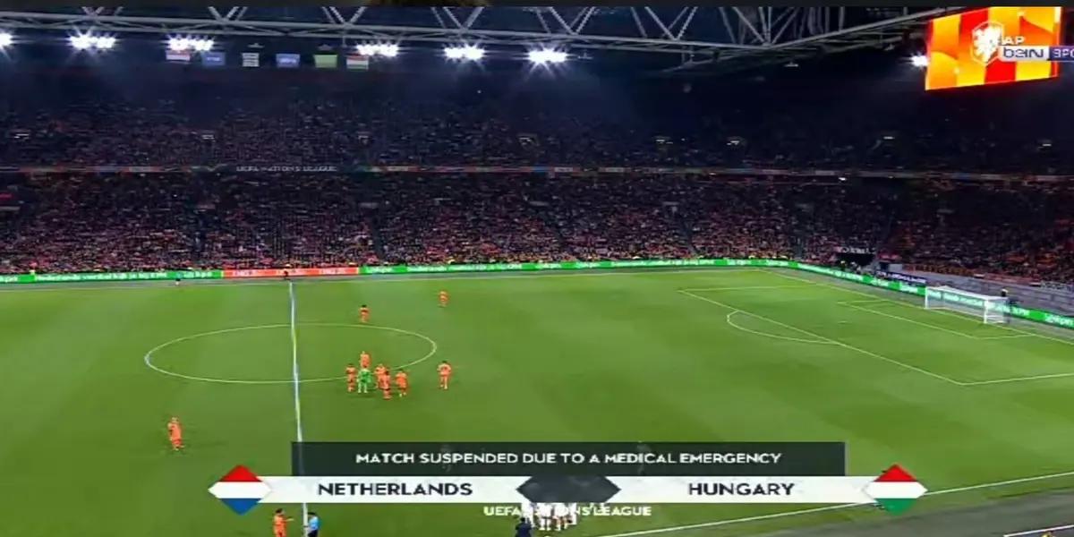 While the match was in progress in the Netherlands, it had to be suspended due to a serious health problem in the middle of the pitch.