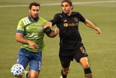 With just seven games to play for the majority of the teams, the regular season is getting to an end and this is how the playoffs would be played if ended today.