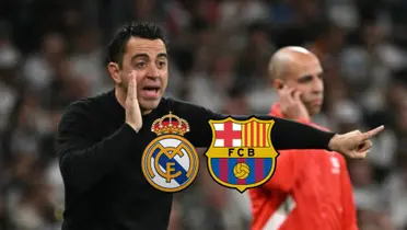 Xavi screams at his FC Barcelona players during El Clasico against Real Madrid.