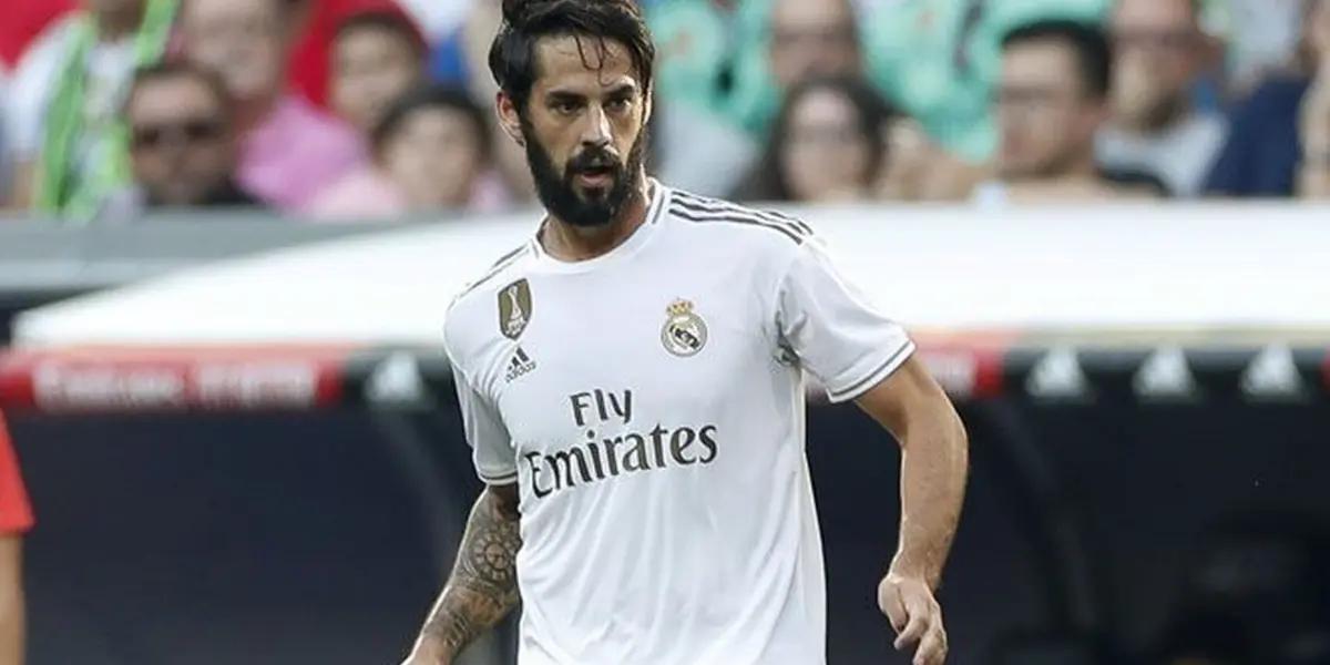 Zinedine Zidane’s team won the Classico but they are not smiling right now due a problem in the locker room.