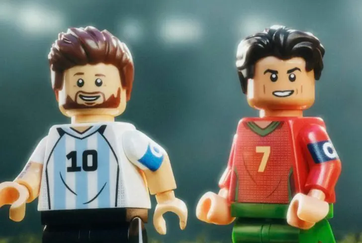 Messi and Cristiano figures / Credit: LEGO