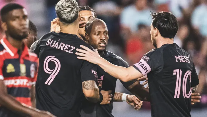 WATCH l Scary Tackle on Messi in Panama: Could Have Been a Serious Injury