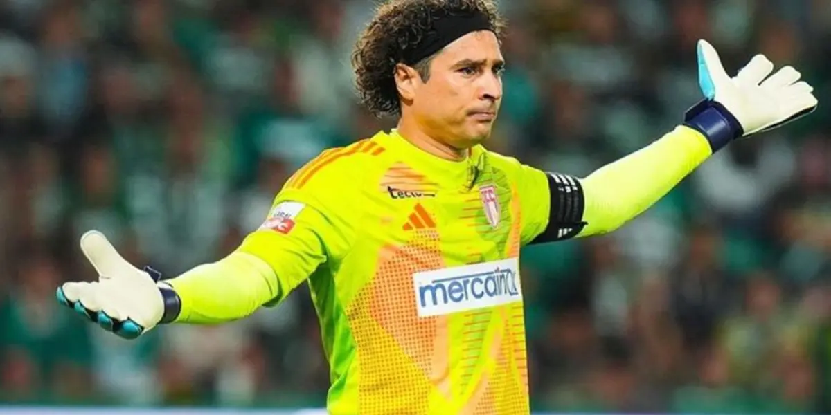 While Ochoa is mocked for his mistakes, Mexican goalkeeper wanted by ...